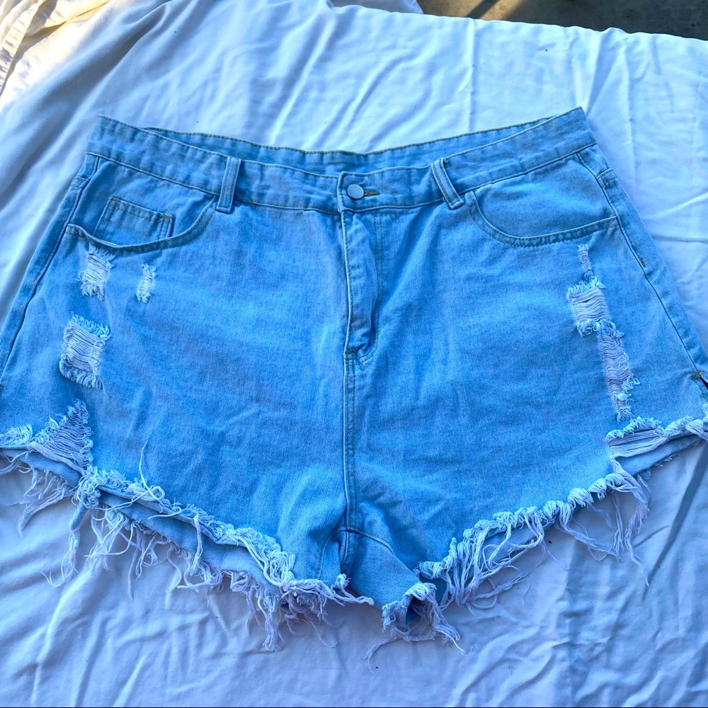 SHEIN Light Blue Distressed Denim Shorts